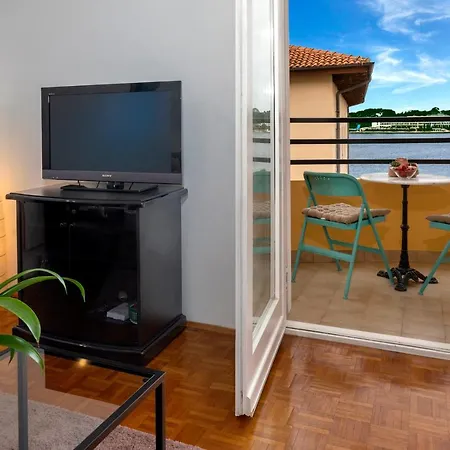 Apartman Seaview * Πόρετς